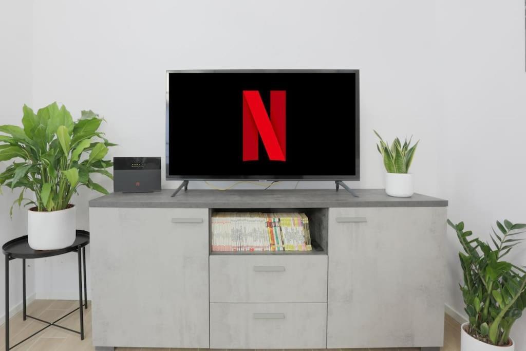 *New Attic*-Lucca Citycenter-Balcony-Netflix المظهر الخارجي الصورة